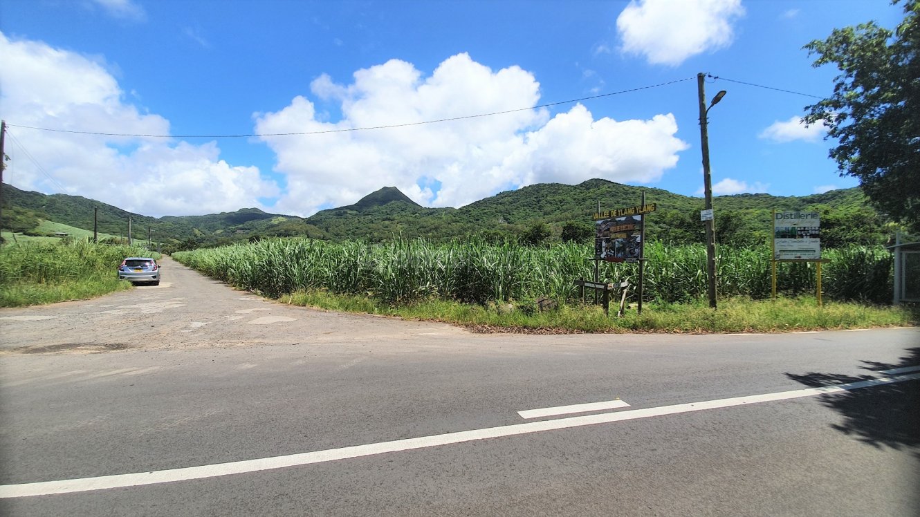 Agricultural land of 7 Acres for sale at Anse Jonchée