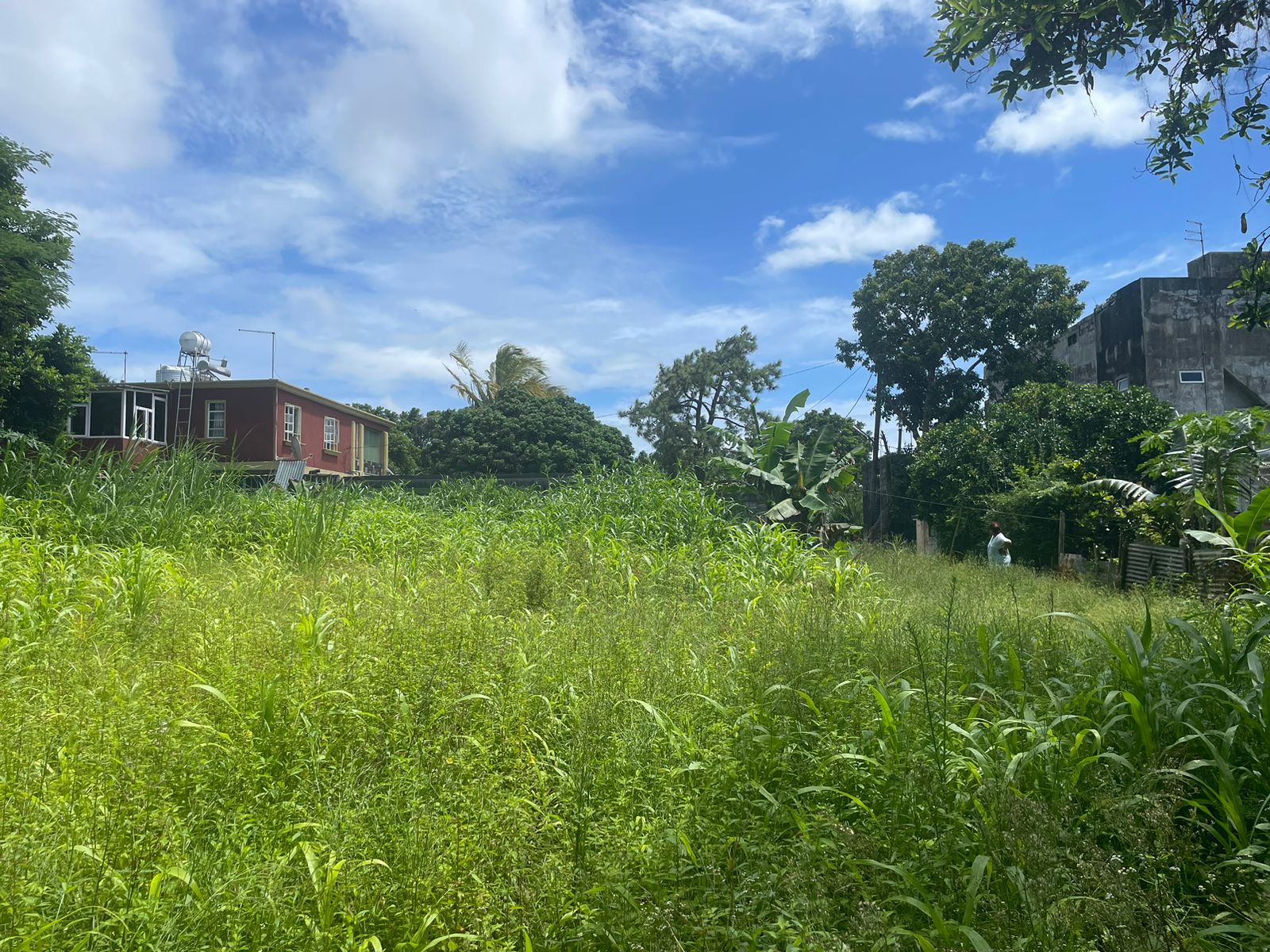 RESIDENTIAL LAND OF 8 PERCHES FOR SALE IN JOORY LANE FLOREAL