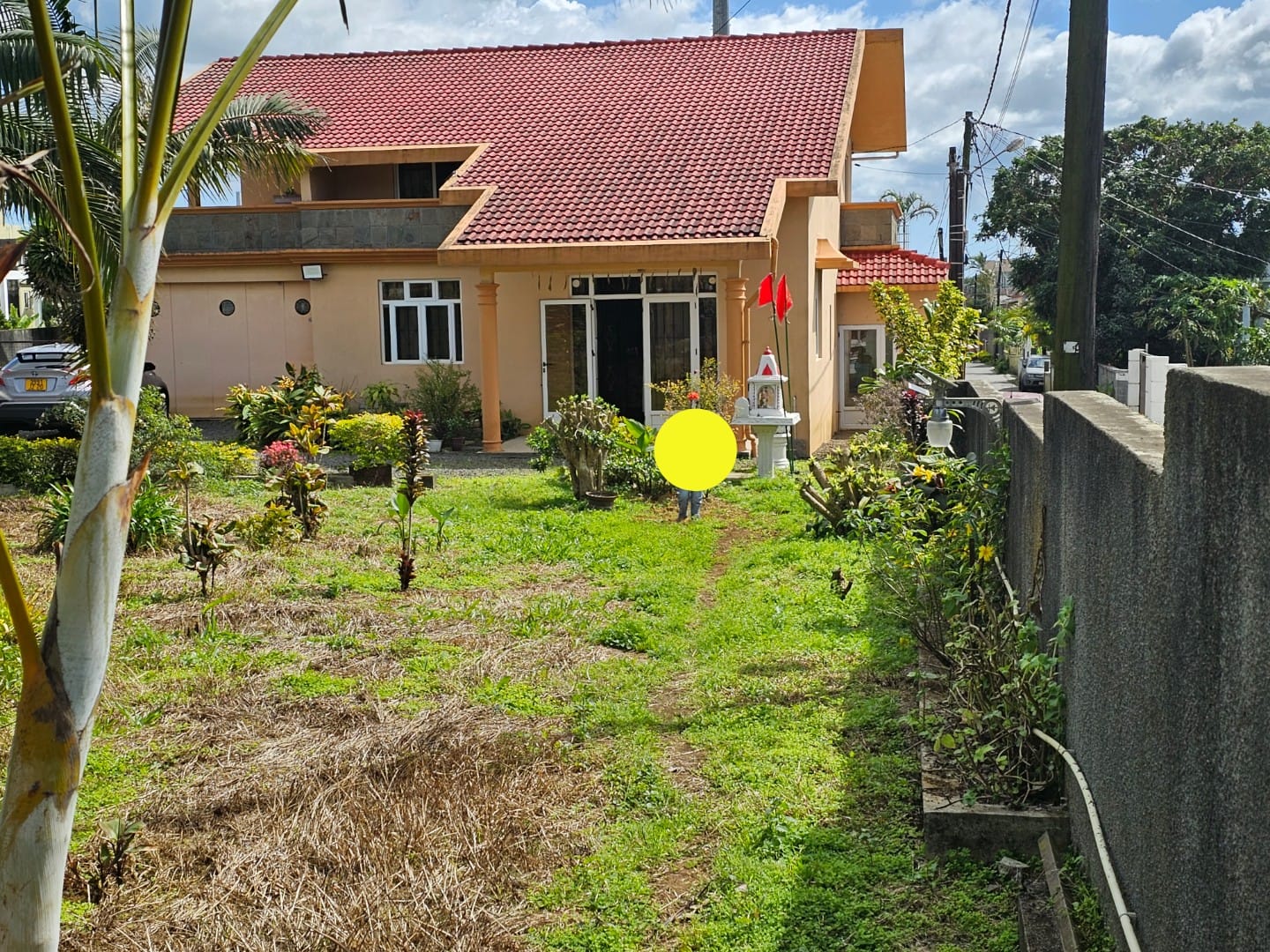 HOUSE 3000FT2 4 BEDROOMS FOR SALE IN FLOREAL